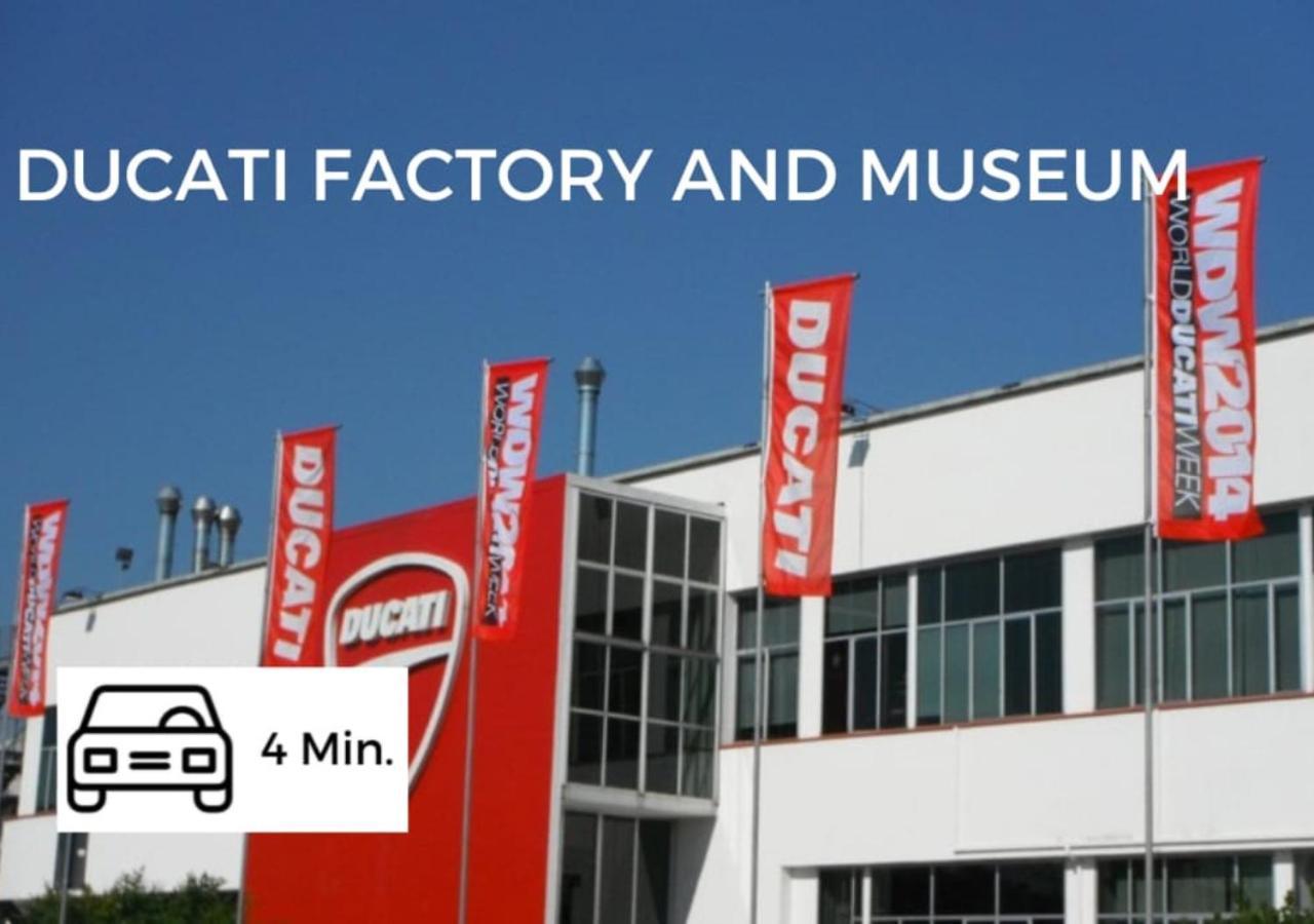Sky Loft Airport - Modern Apt 1St Floor Apartment Bologna Exterior photo