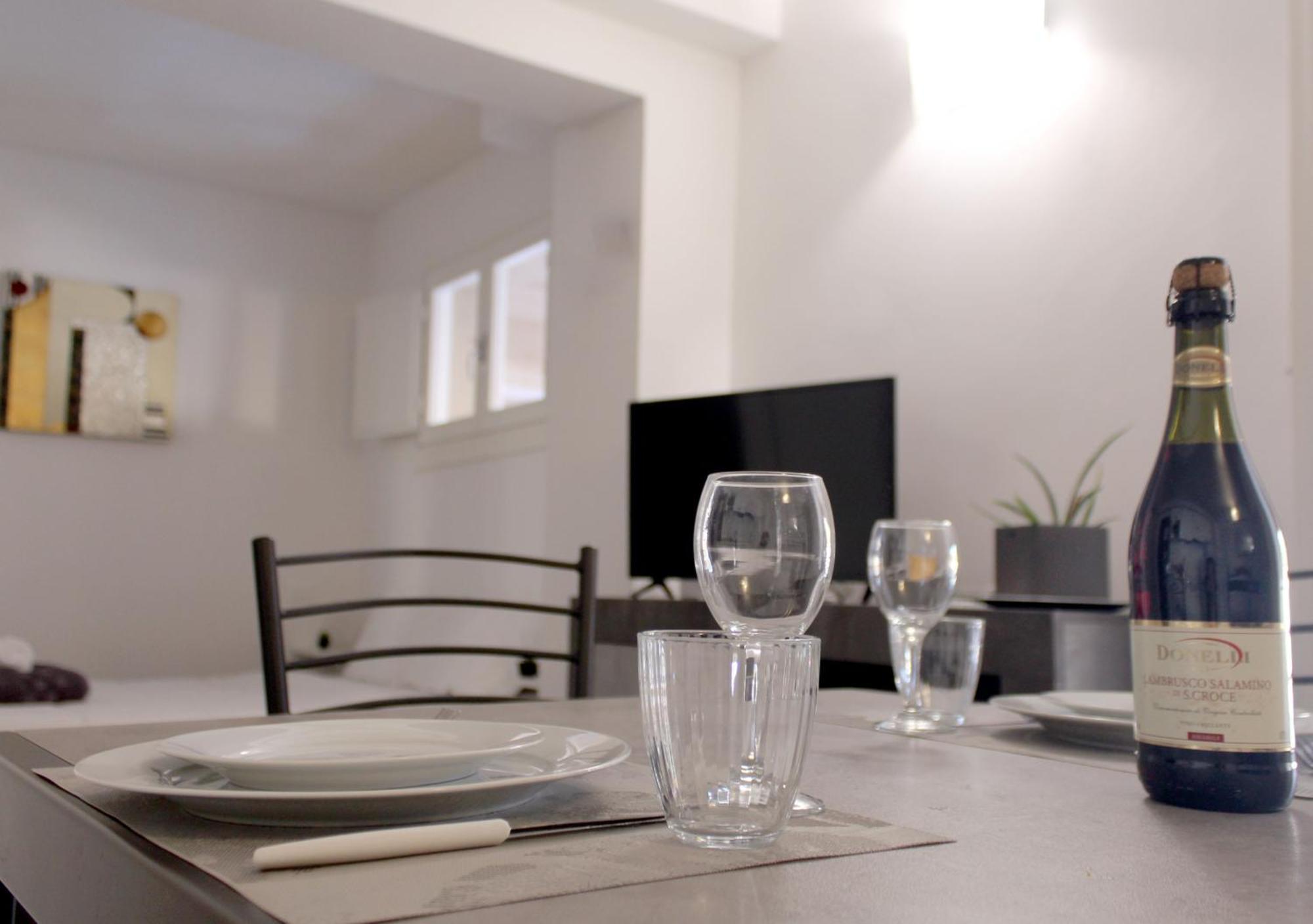 Sky Loft Airport - Modern Apt 1St Floor Apartment Bologna Exterior photo